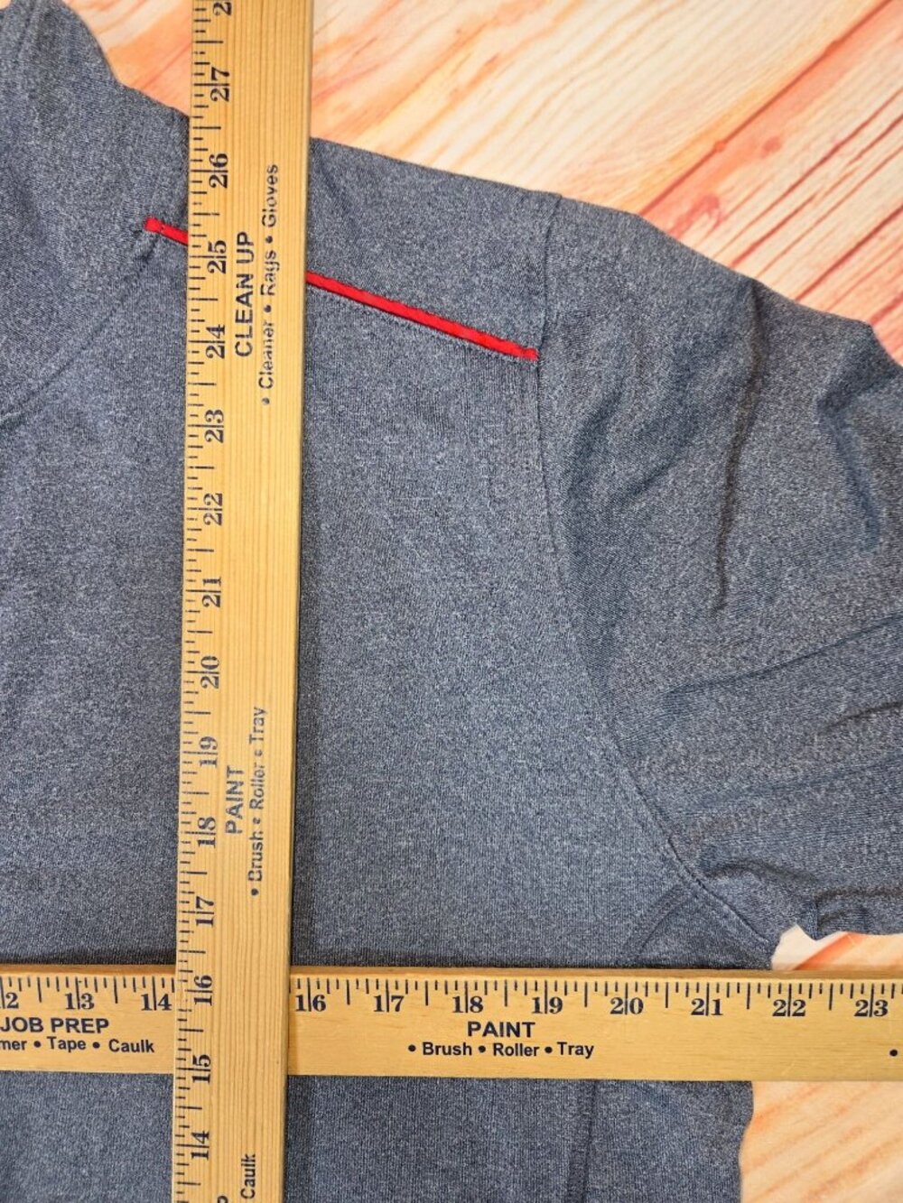 Johnnie-O Performance Gray Athletic Quarter Zip Medium - Picture 8 of 8